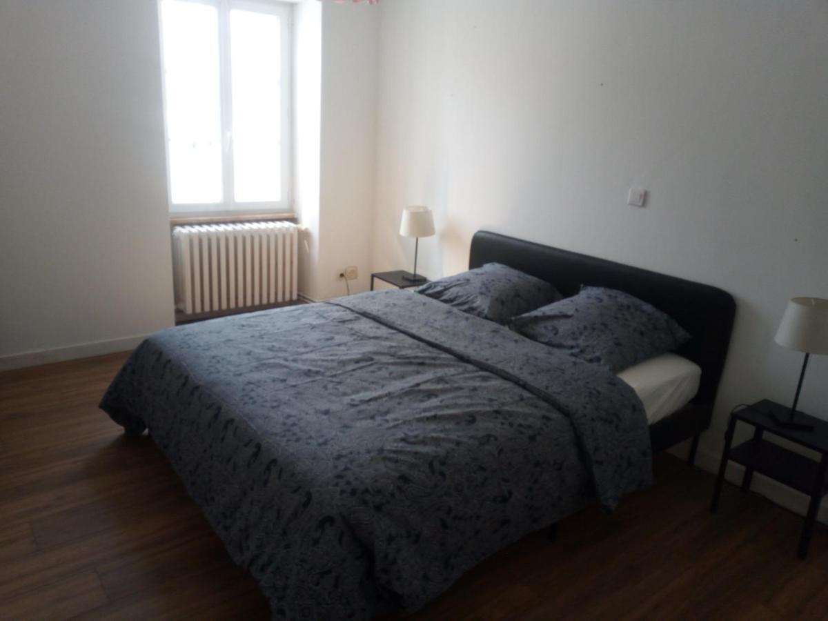 Gite A La Ferme Le Rousset Bagian luar foto